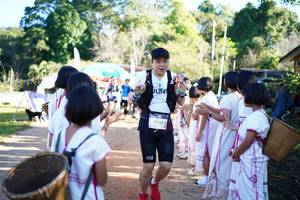 BIB: 0965, 
                            <button type="button" onclick="openModal(19022109)" class="btn btn-primary btn-sm float-right btn-popup" data-toggle="modal" data-target=".modal-high-quality">
                        <i class="fas fa-shopping-cart"></i> Add to Cart
                    </button>
                                            <button type="button" onclick="isThisMe(19022109, true)" class="btn btn-success btn-sm float-right btn-popup btn-isme hidden" data-toggle="tooltip" data-placement="bottom" title="นี่คือรูปของคุณใช่ไหม คลิกที่นี่เพื่อเอาเข้าอัลบั้ม">
                        <i class="fas fa-plus"></i> Add to album
                    </button>
                    <button type="button" onclick="isThisMe(19022109, false)" class="btn btn-warning btn-sm float-right btn-popup btn-isnotme hidden">
                        <i class="fas fa-ban"></i> Remove from album
                    </button>